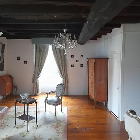 Lo Vielh Ostal Bed & Breakfast Saint-Paul-Lizonne