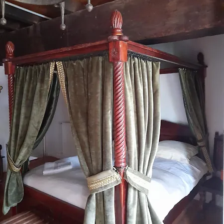 Bed & Breakfast Lo Vielh Ostal
