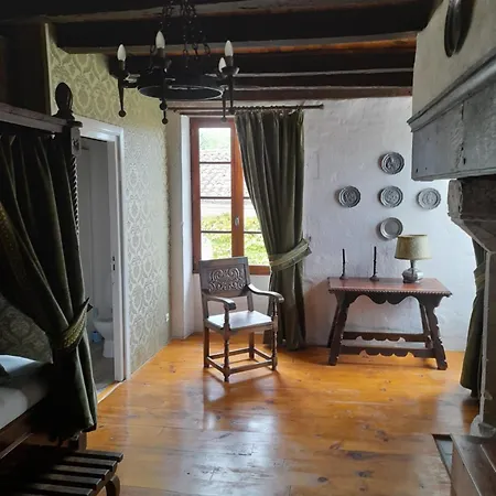 Lo Vielh Ostal Saint-Paul-Lizonne